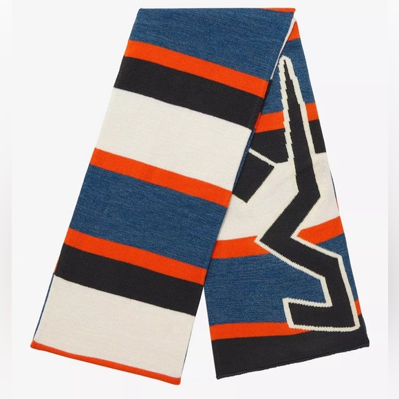 NWT Star Wars Ahsoka Tano Striped Scarf Her Universe The Clone Wars Disney - Picture 1 of 7